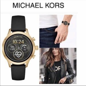 NWT Michael kors smartwatch unisex
